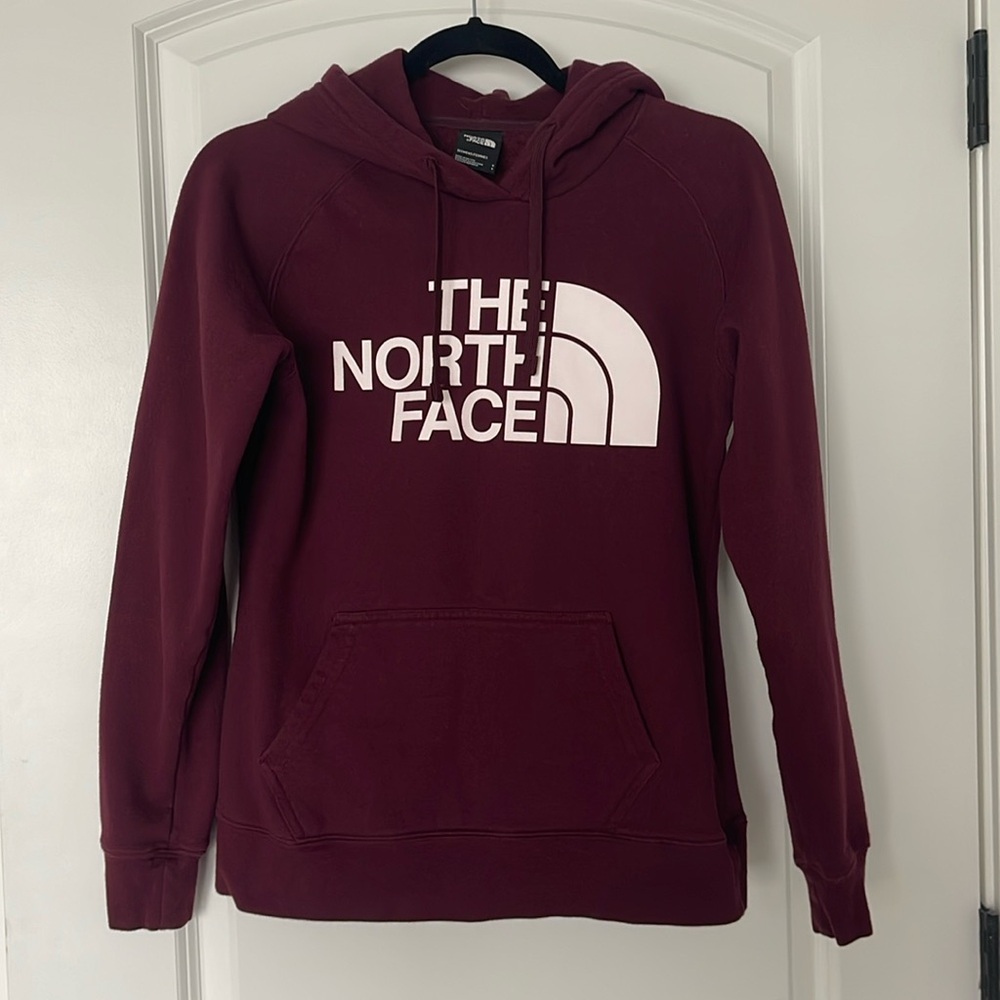 The North Face Women’s Burgundy Hoodie Sweatshirt Size Small S